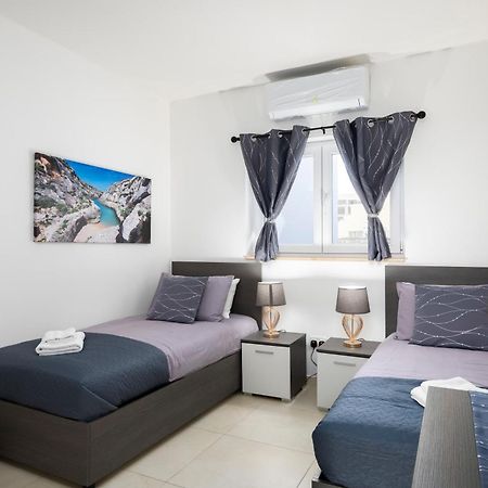Modern & Spacious 2Br Apartment With Country Views - Close To Xemxija Bay St. Paul's Bay Exterior foto