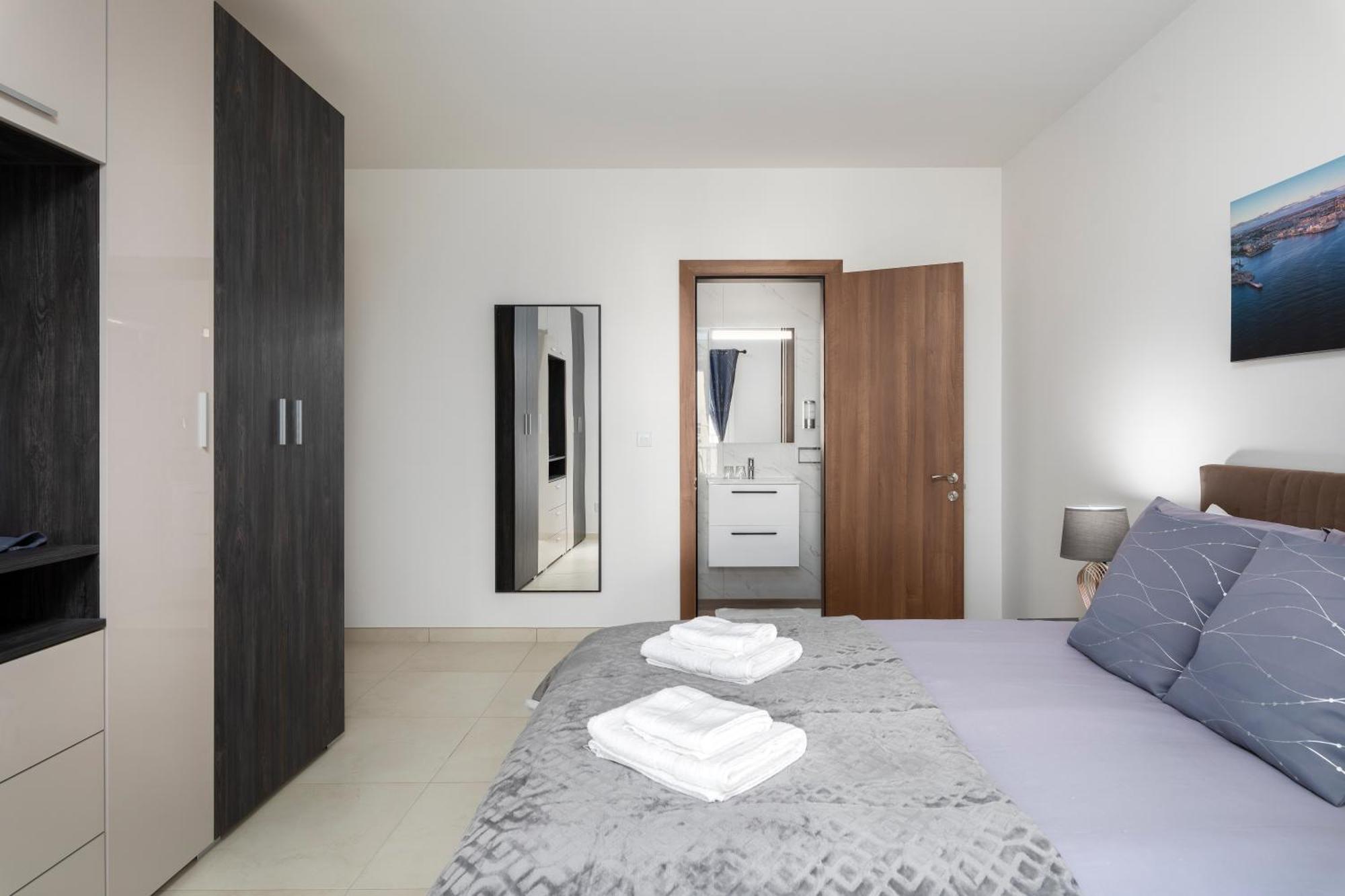 Modern & Spacious 2Br Apartment With Country Views - Close To Xemxija Bay St. Paul's Bay Exterior foto