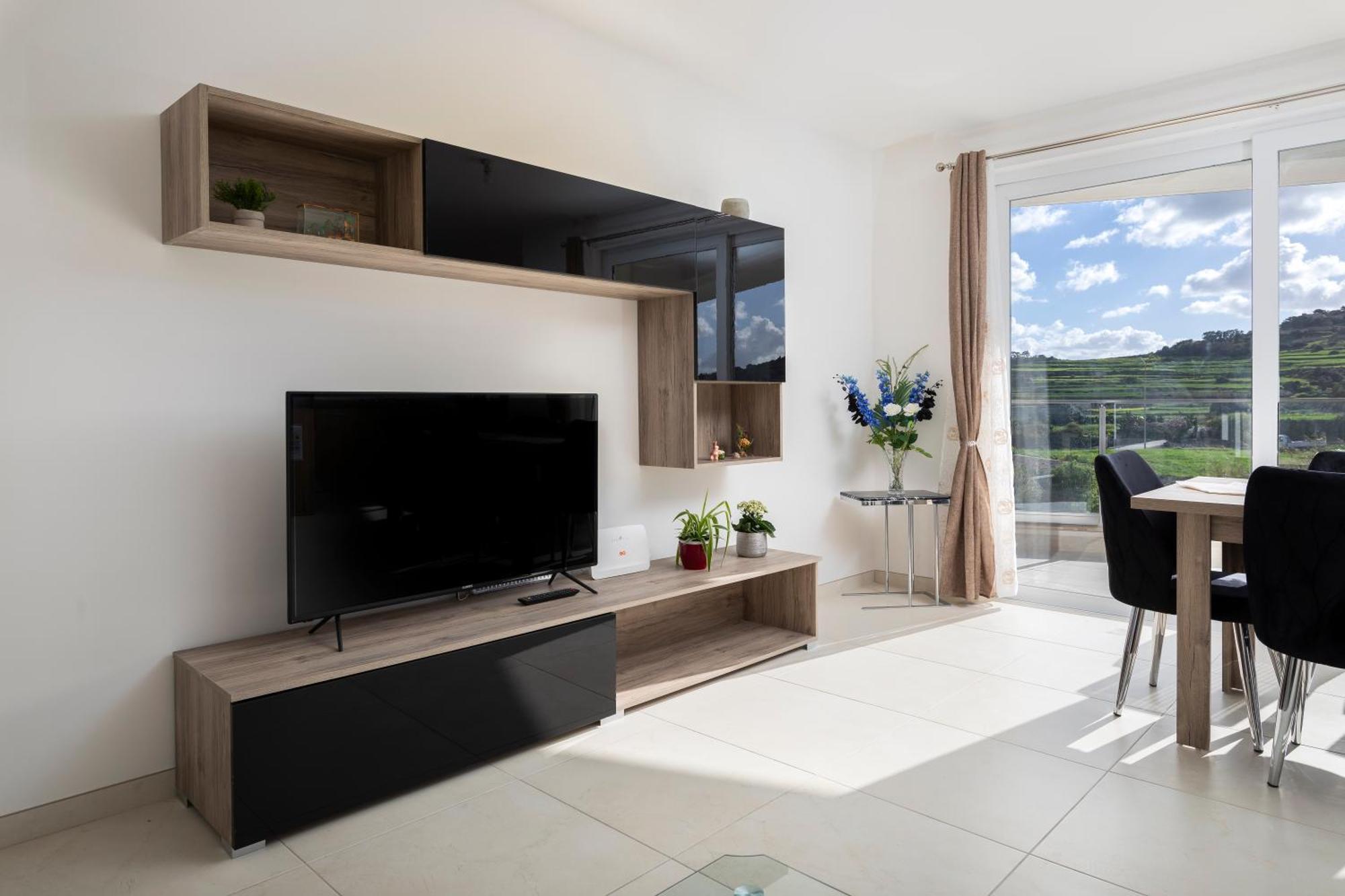 Modern & Spacious 2Br Apartment With Country Views - Close To Xemxija Bay St. Paul's Bay Exterior foto